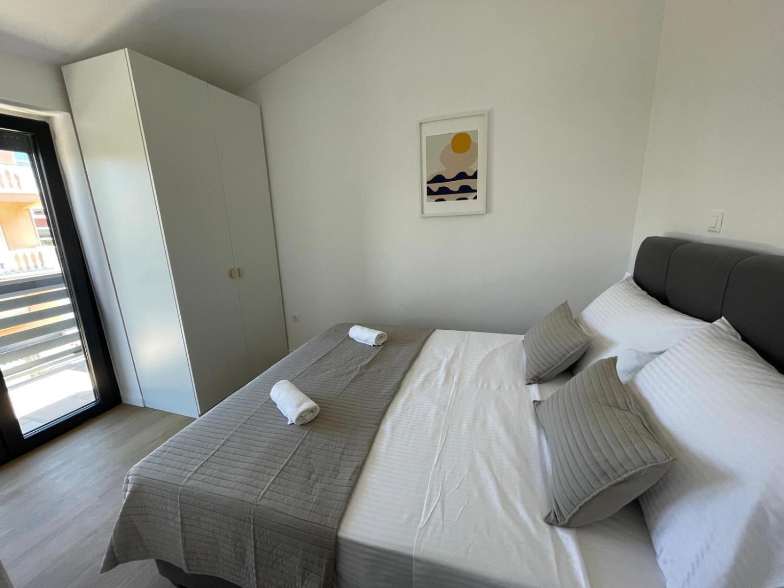 Apartments Ula Водице Екстериор снимка